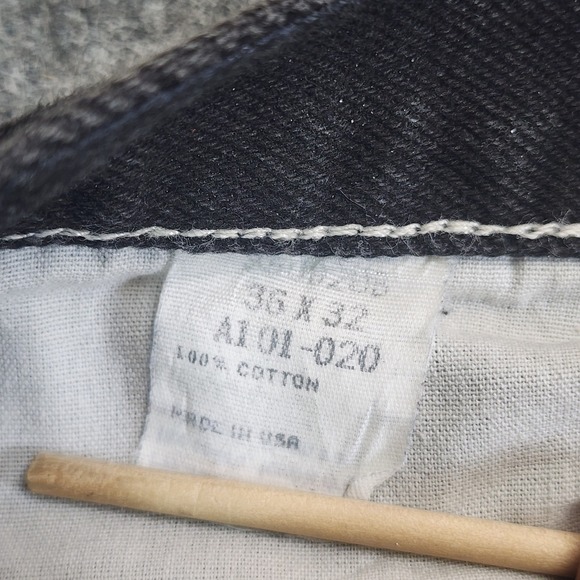 Vintage Wrangler Jeans Mens 34x31 Black Denim Straight Rugged Wear Work Made USA - Picture 8 of 13